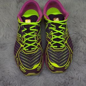 New Balance Glow in the dark W1400 running shoes